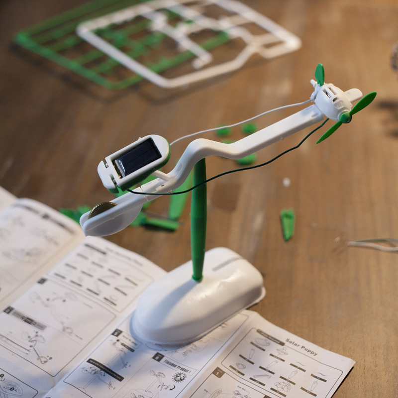 6-In-1 Solar-Power Robot Kit A - Renewable Energy Kits review and price
